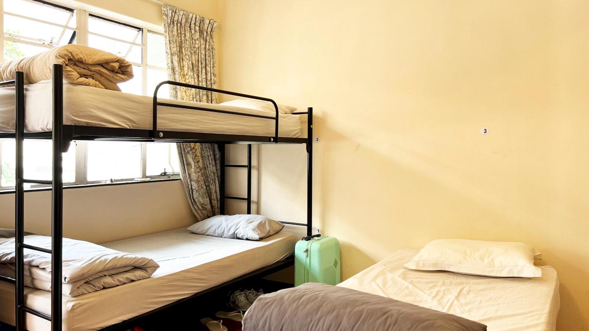 Long Street Backpackers (Adults Only) Hostel เคปทาวน์ ภายนอก รูปภาพ