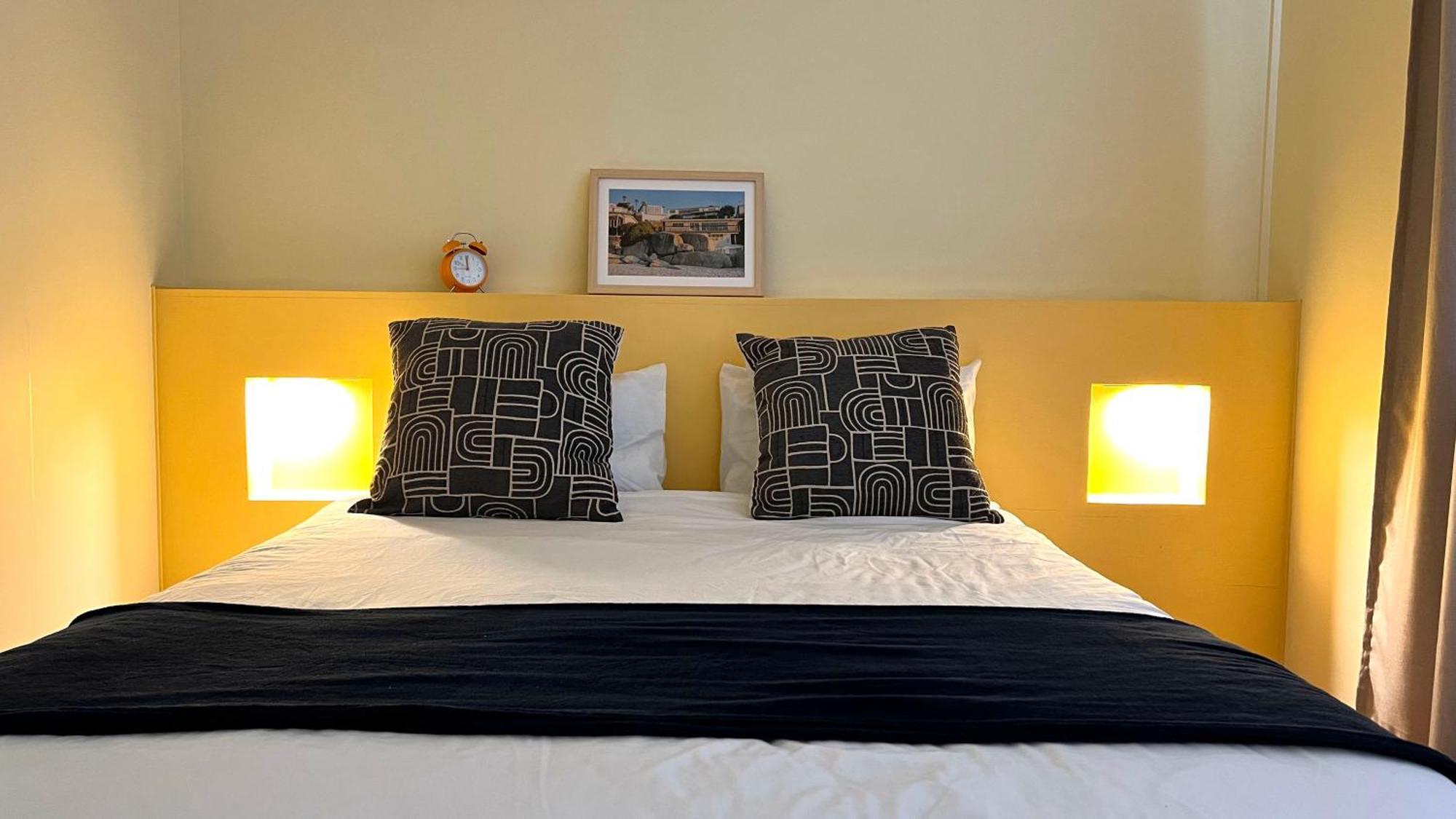 Long Street Backpackers (Adults Only) Hostel เคปทาวน์ ภายนอก รูปภาพ